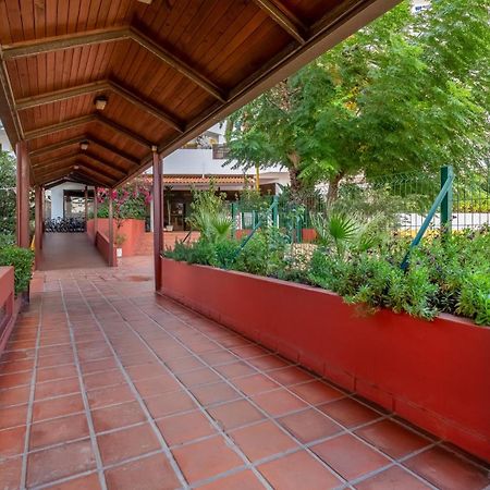 Red Velvet 1 Bdr Flat With Balcony By Lovelystay Portimão Buitenkant foto